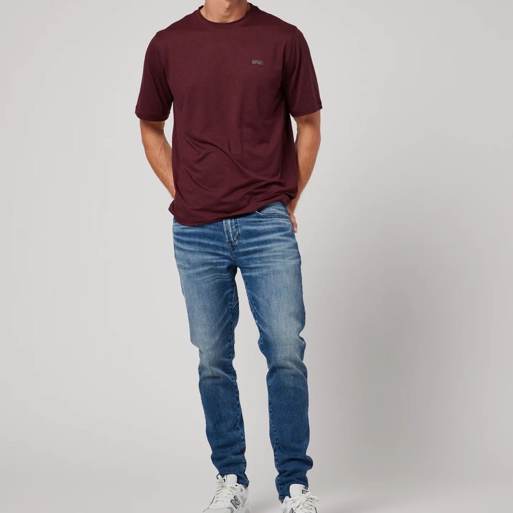 American Eagle Men’s AirFlex+ Athletic Straight Dark Wash Blue Jeans